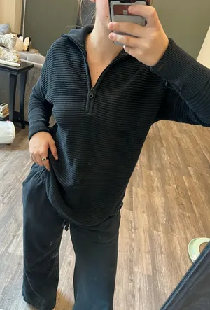 Aerie Quarter-Zip thumbnail 1