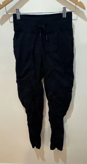 Lululemon Black Dance Studio Pants Size‎ 2 Drawstring Pockets Activewear thumbnail 1