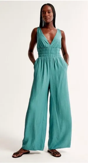 Abercrombie and Fitch Jumpsuit thumbnail 1
