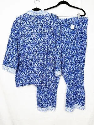 BedHead 3/4 Sleeve Classic PJ Set Bloomscape Blue Bird Floral Cropped Pajama Set thumbnail 4
