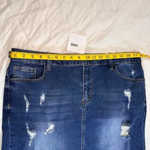 Unbranded Women's Blue and Navy Skirt thumbnail 2