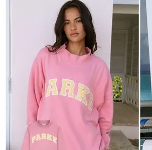 Parke Summerland Varsity Mockneck Sweatshirt Starburst peel Conch L/XL in hand thumbnail 2