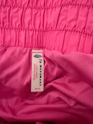 get your flirt on shorts Size M thumbnail 3
