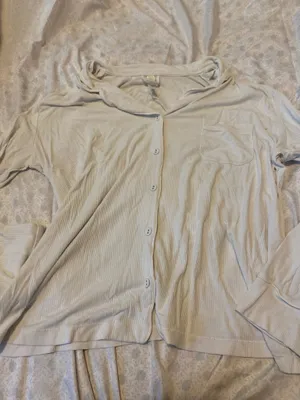 Skims soft lounge long sleeve shirt  thumbnail 4