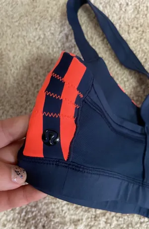 Lululemon sports bra. S thumbnail 5