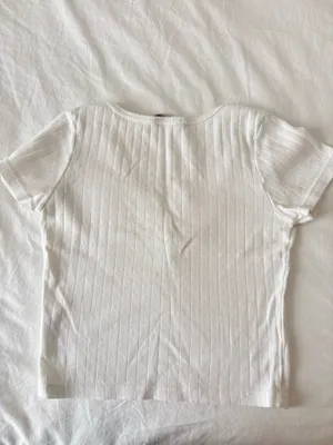 Brandy Melville Top thumbnail 2