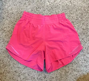 Lululemon High-Rise Hotty Shorts thumbnail 1