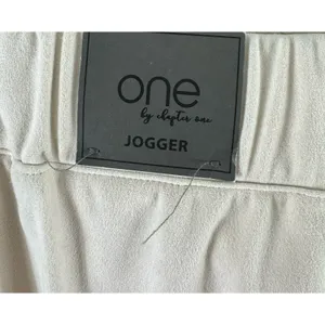 One by Chapter One NWT Cream Suede Jogger Pants Large‎ thumbnail 6