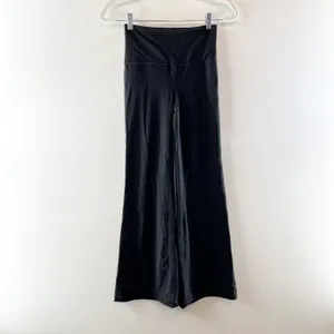 Athleta Elation Pull On Ultra High Waisted Flare Leggings Pants Black XS thumbnail 4