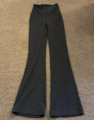 Lululemon Groove Super-High-Rise Flared Pant Nulu thumbnail 6