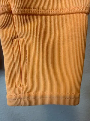 Move Theology Orange Long Sleeve Ribbed Crop Top Thumbholes Size Medium Gym thumbnail 2
