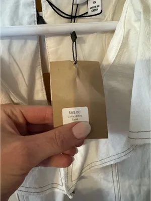Cute white boutique dress thumbnail 3