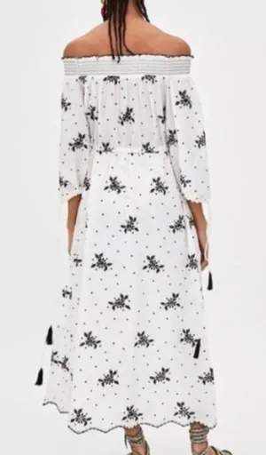 Zara White Off-Shoulder Floral Maxi Dress thumbnail 1