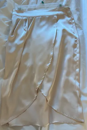 Silk midi skirt White Size M thumbnail 2