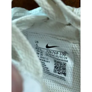 Nike Air Force 1‎ 07 Low Womens White Navy Gold Sneakers FZ6768-100 Size 9 thumbnail 4