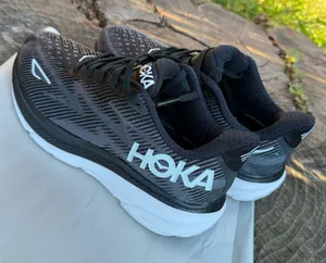 Hoka One Clifton 9 men’s Running shoes size 7 thumbnail 1