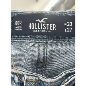 Hollister Co Jeans Womens Size 00R Ultra High-Rise Mom Jean Blue Denim Q0007‎ thumbnail 2