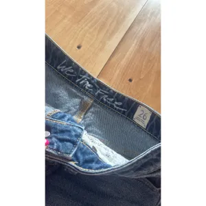 We The Free Free People Denim Mini Skirt 26 Blue Fringed Hem High Rise Boho‎ thumbnail 2