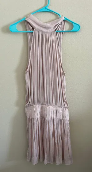 Women’s Dress thumbnail 1