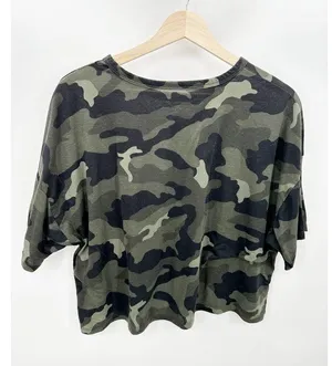 Old Navy Active Green Black Camo Cropped Short Sleeve Tee Women's Size Medium thumbnail 2