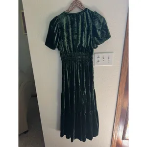 ANTHROPOLOGIE The Somerset Maxi Dress in Green Velvet Size Small Petite thumbnail 7