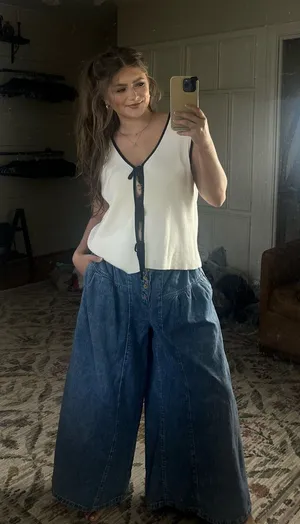 Abercrombie & fitch tank top thumbnail 1
