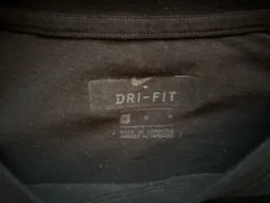 Nike Dri-Fit Crop Top thumbnail 3