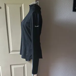 Nike Women's Black Long Sleeve Top with Zip thumbnail 3