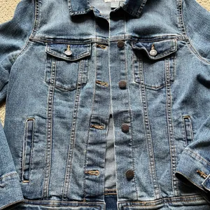 Old Navy Women’s Jean Jacket thumbnail 3