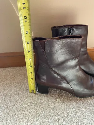 VanEli Brown Leather Short Heeled Booties thumbnail 2