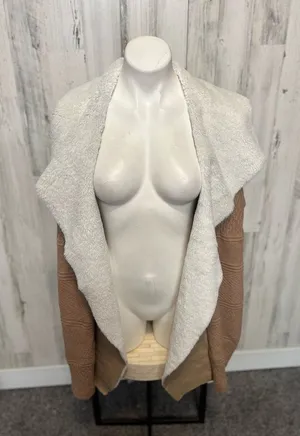 EST. 1846 Plus Size 18/20W Cable Knit Sherpa Lined Vest Cardigan Sweater Camel T thumbnail 1