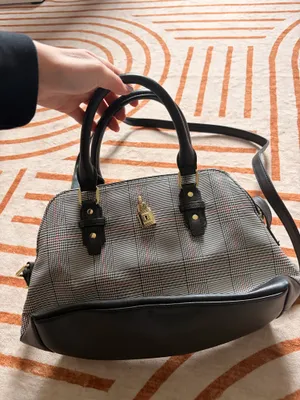 Black and White Purse thumbnail 2