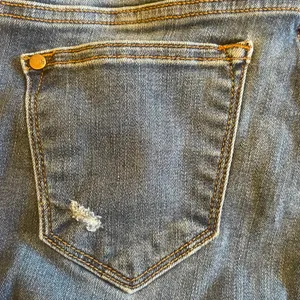 Judy Blue Size 9/29 Buffalo Plaid Patch Skinny Blue Ripped Denim Jeans JB8268DK thumbnail 9