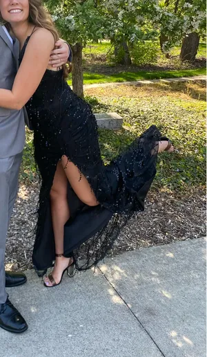 Long black dress Size M thumbnail 2