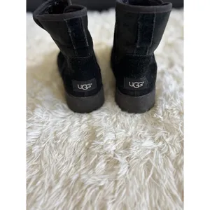 UGG Australia Black Suede Leather Ankle Boots Women's Comfy Winter Shoes‎ 7 thumbnail 4