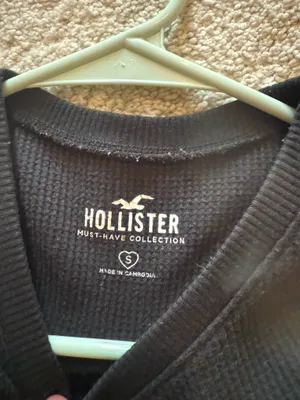 Hollister Top Must Have Collection Tank thumbnail 3