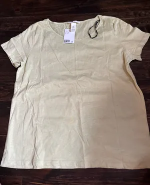 H&M tee shirt lime green  thumbnail 1
