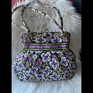 Vera Bradley Chic Quilted Floral Handbag thumbnail 1