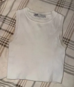 zara tank top thumbnail 1
