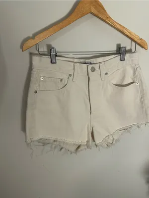 NWOT Agolde Parker denim cutoff shorts Marshmellow 27 thumbnail 2