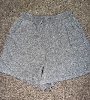 Old Navy Women's Heather Gray Athletic Drawstring Shorts thumbnail 1