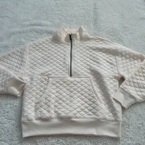 DSG Women's Cream Quilted 1/2 Zip Pullover Sz M Classic Athleisure Sporty Casual thumbnail 2