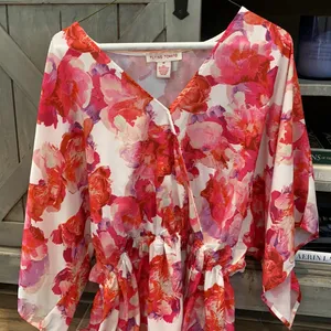 Blouse Size M thumbnail 8