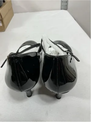 Womans New In Box City Classified Kaylee Mary Jane Style Pumps Size 8 Black thumbnail 4