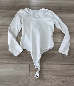 Abercrombie & Fitch Soft A&F Collection White Long Sleeve Scoop Neck Bodysuit M thumbnail 1