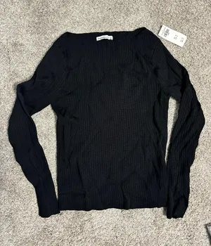Abercrombie Long Sleeve Top thumbnail 1