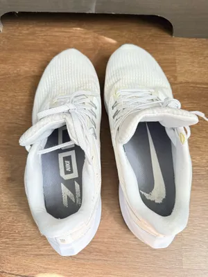 Nike Air Zoom Pegasus 39 White Running Shoes women’s Size 9.5 thumbnail 5