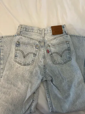 Levi’s Ribcage Straight Ankle Women’s Jeans High-Rise thumbnail 2