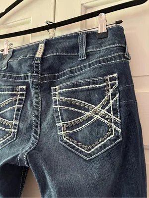 Ariat REAL Women’s Bootcut Jeans Size 29S Dark Wash Stretch Denim Western Flare thumbnail 9