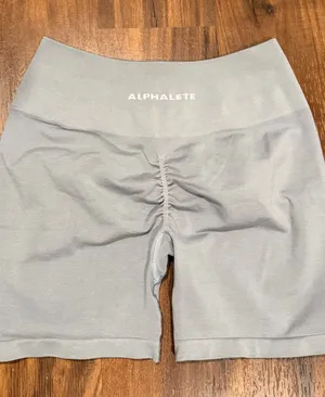 Alphalete Women's Light Gray Seamless Biker Shorts with Ruched Back thumbnail 1